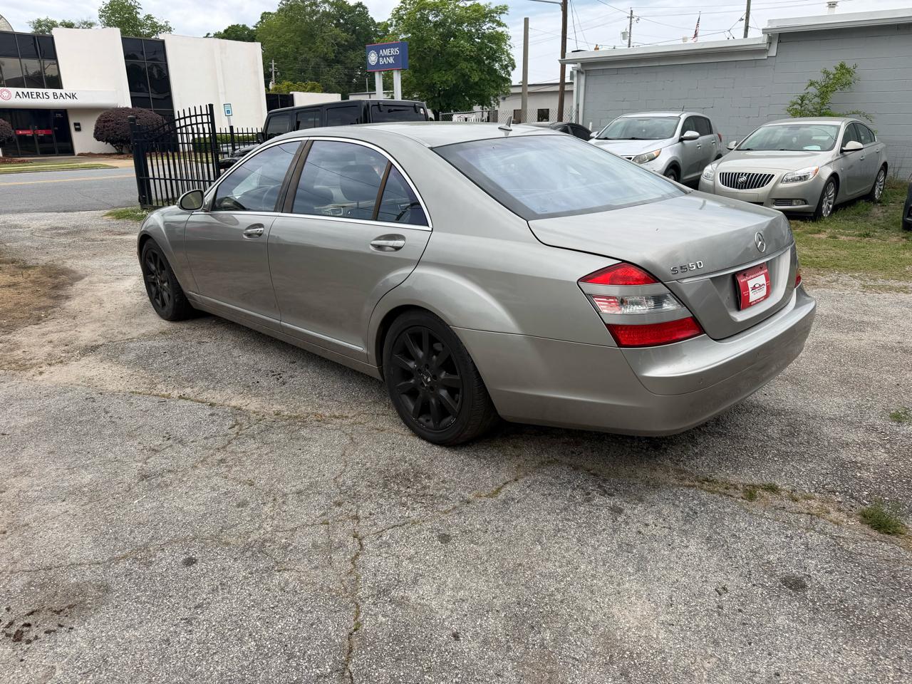 Mercedes-Benz S-Class  2007