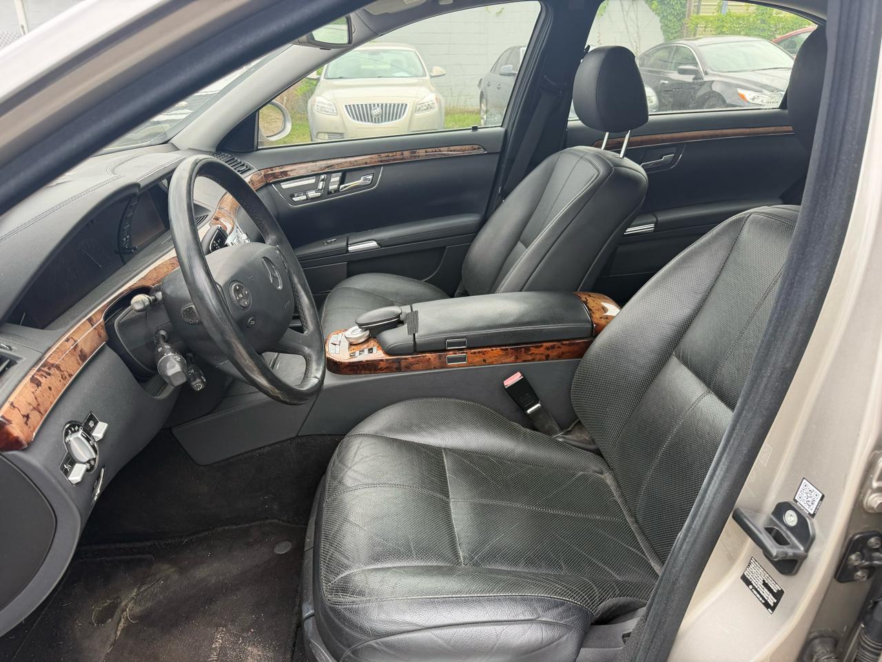 Mercedes-Benz S-Class  2007