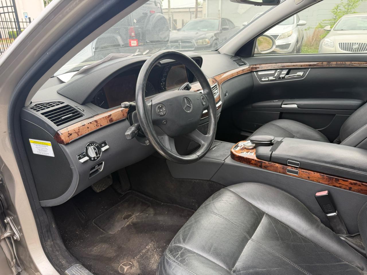 Mercedes-Benz S-Class  2007