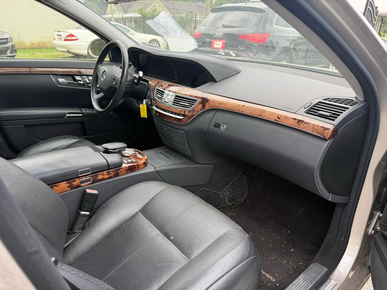 Mercedes-Benz S-Class  2007