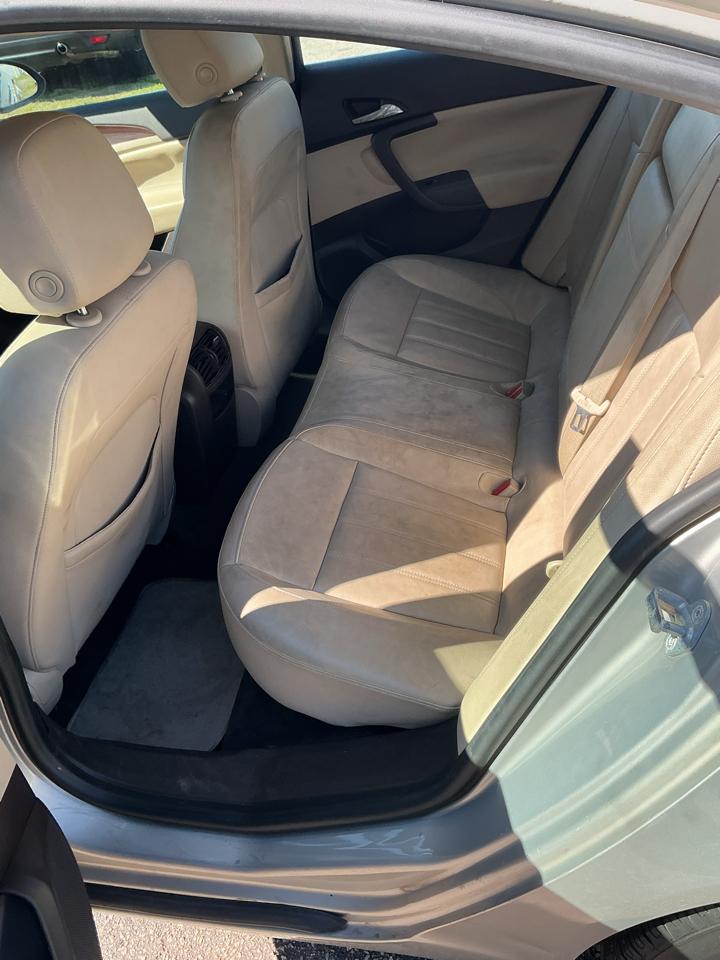 Buick Regal CXL - 1XL 2011