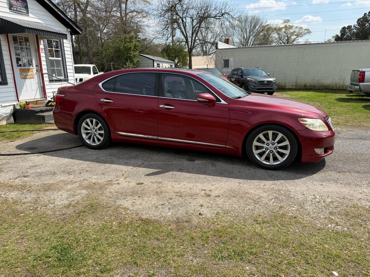 Lexus LS 460 L Luxury Sedan 2010