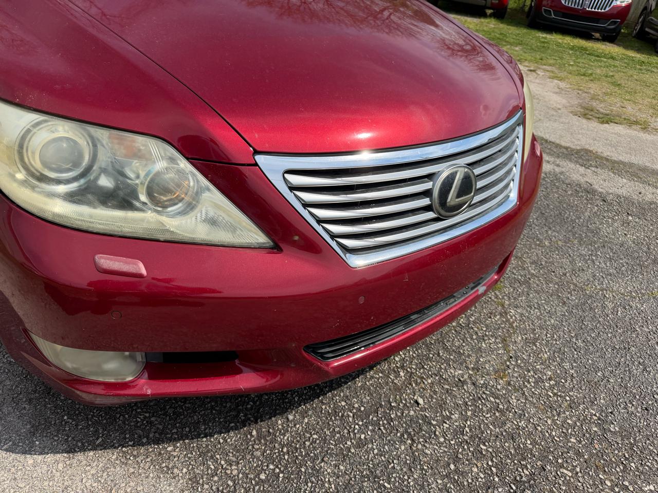 Lexus LS 460 L Luxury Sedan 2010