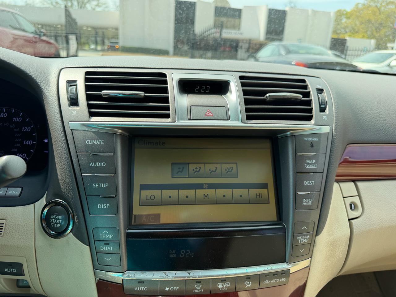 Lexus LS 460 L Luxury Sedan 2010