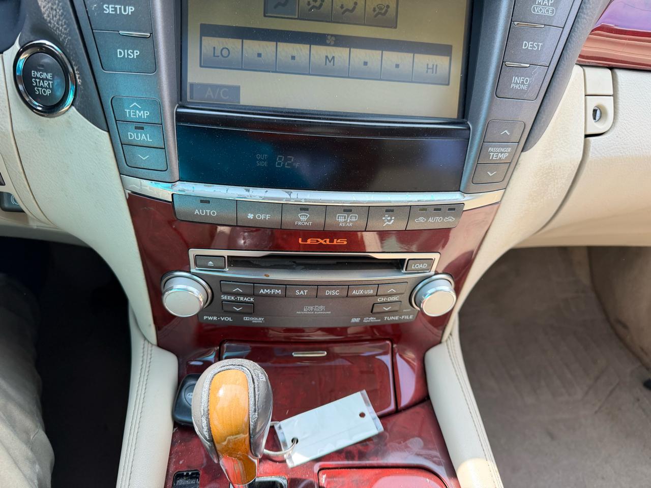 Lexus LS 460 L Luxury Sedan 2010