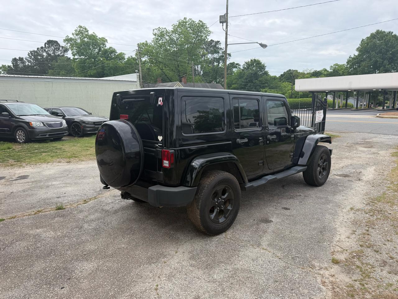 Jeep Wrangler Unlimited Sahara 4WD 2014