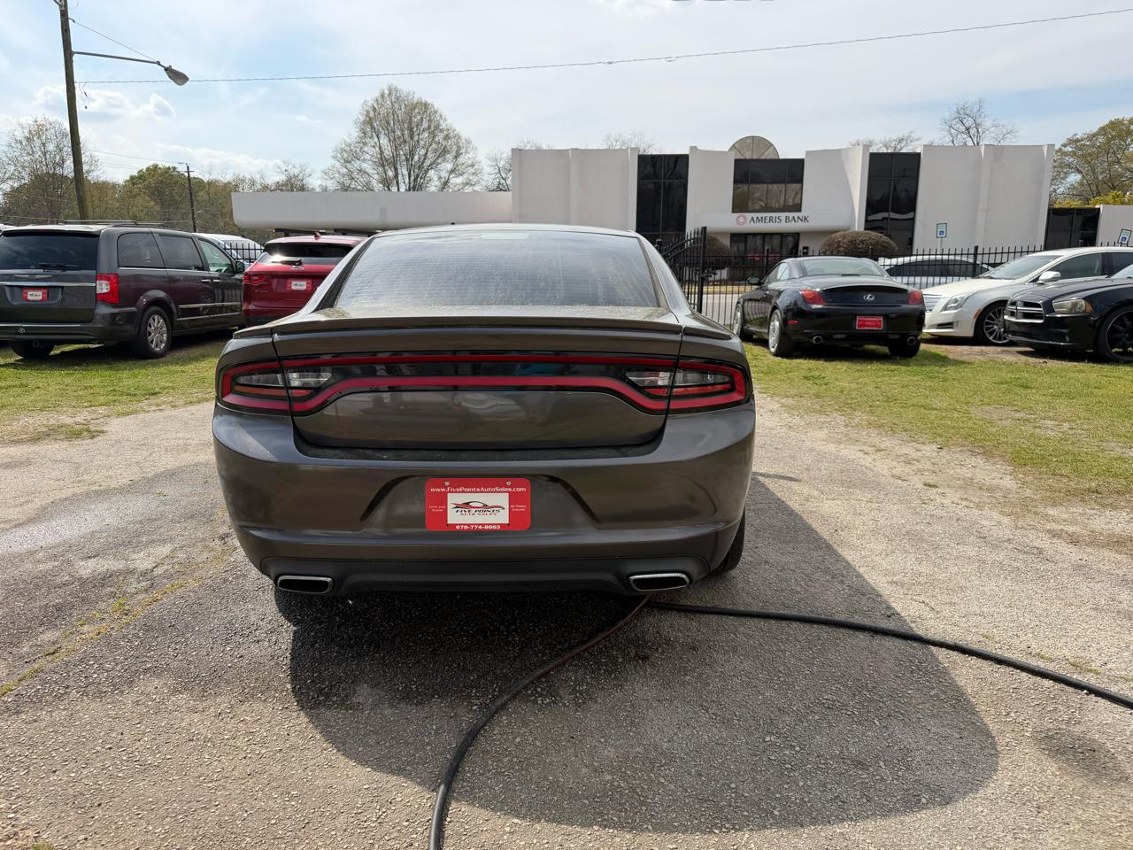 Dodge Charger SE 2016