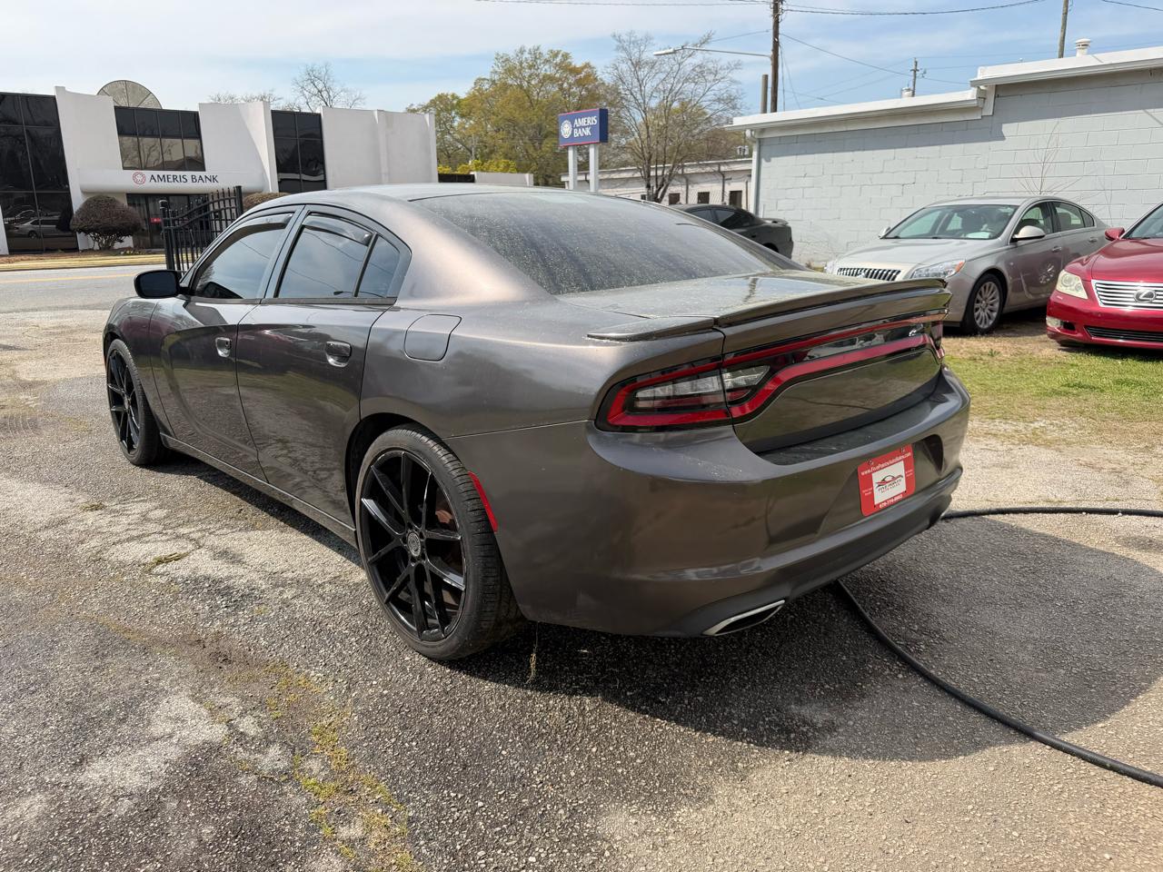 Dodge Charger SE 2016