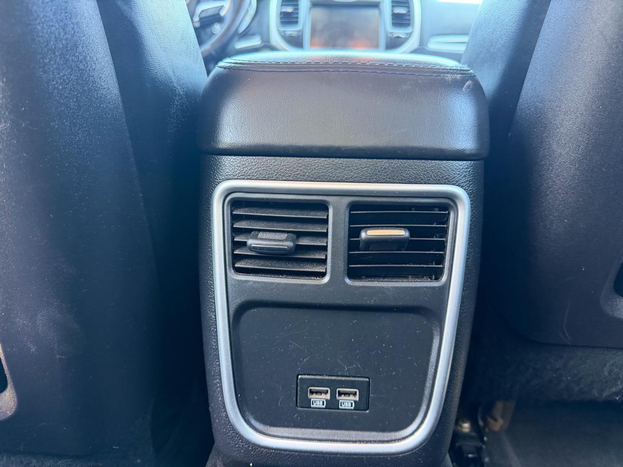 Chrysler 300 Limited RWD 2016