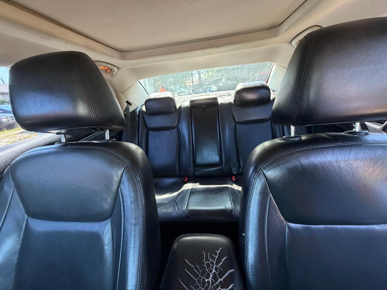 Chrysler 300 Limited RWD 2016