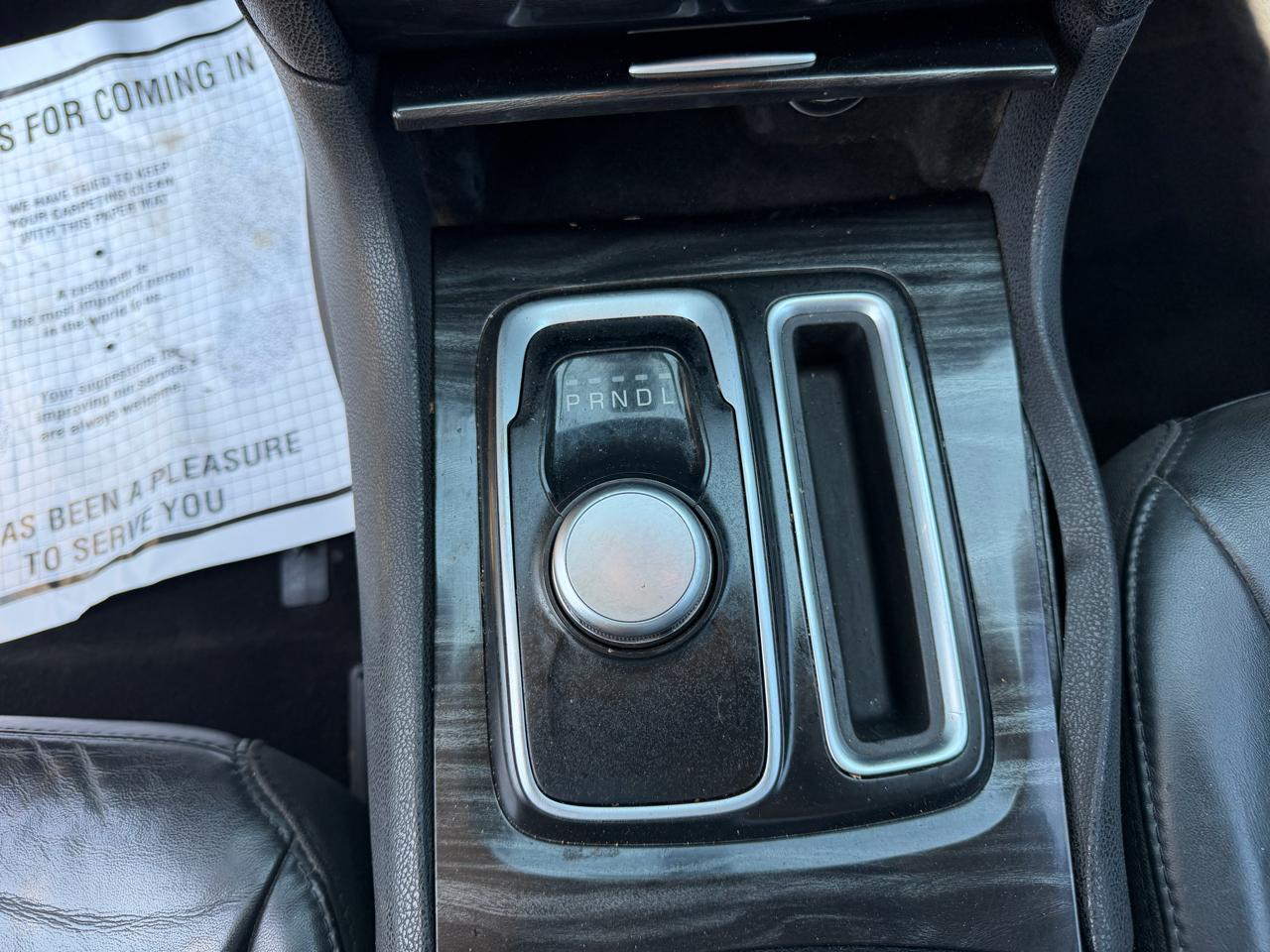 Chrysler 300 Limited RWD 2016