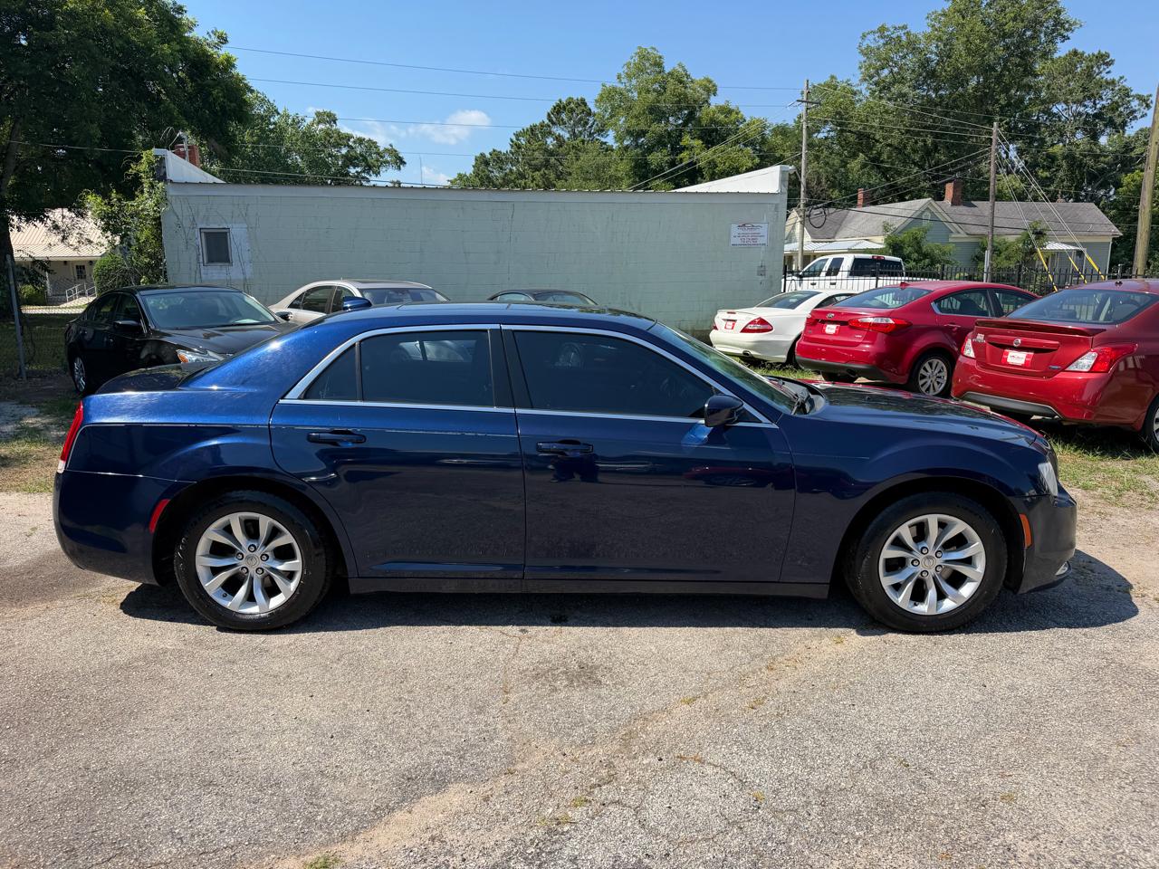 Chrysler 300 Limited RWD 2016