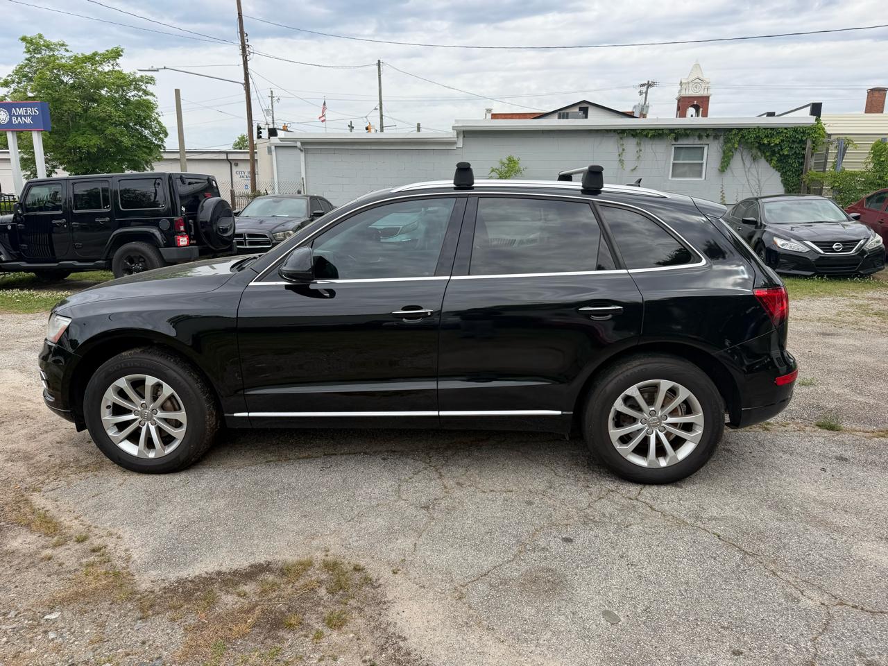Audi Q5 2.0T Premium quattro 2016