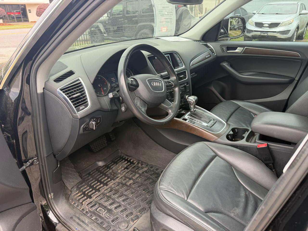 Audi Q5 2.0T Premium quattro 2016
