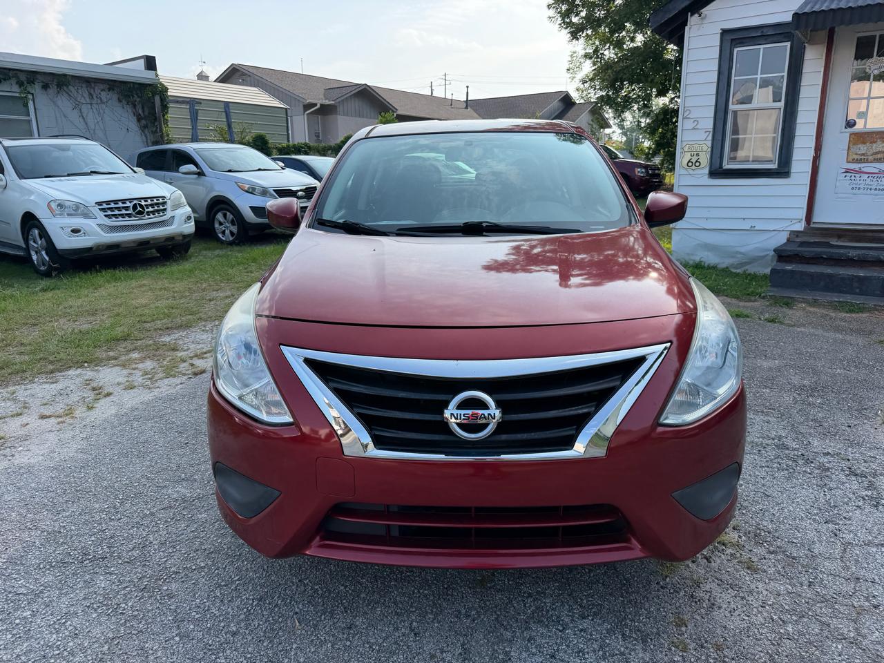 Nissan Versa 1.6 S 5M 2016