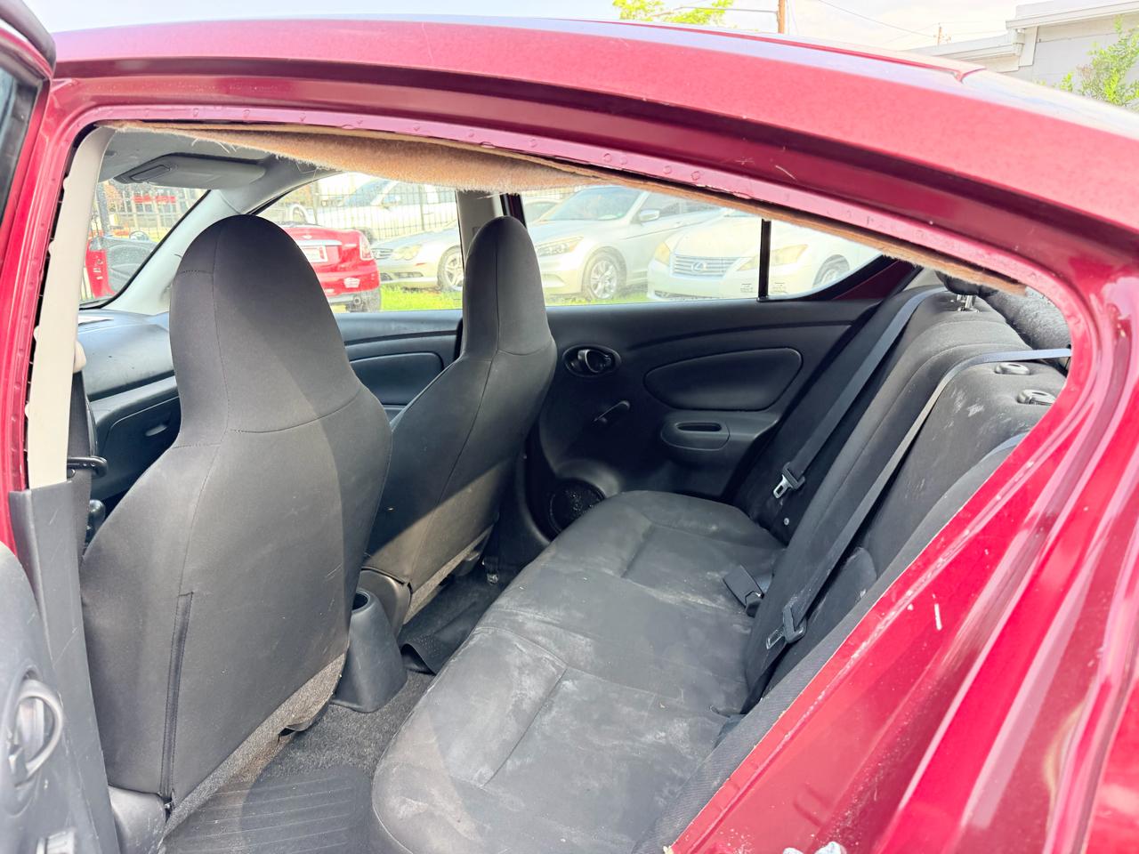Nissan Versa 1.6 S 5M 2016