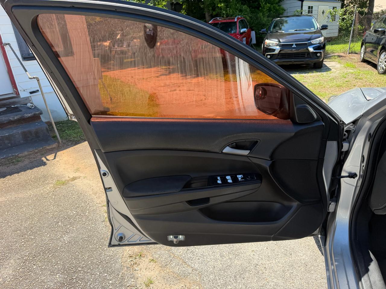 Honda Accord SE Sedan AT 2012