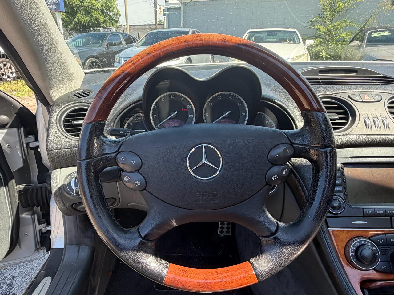Mercedes-Benz SL-Class SL500 2006
