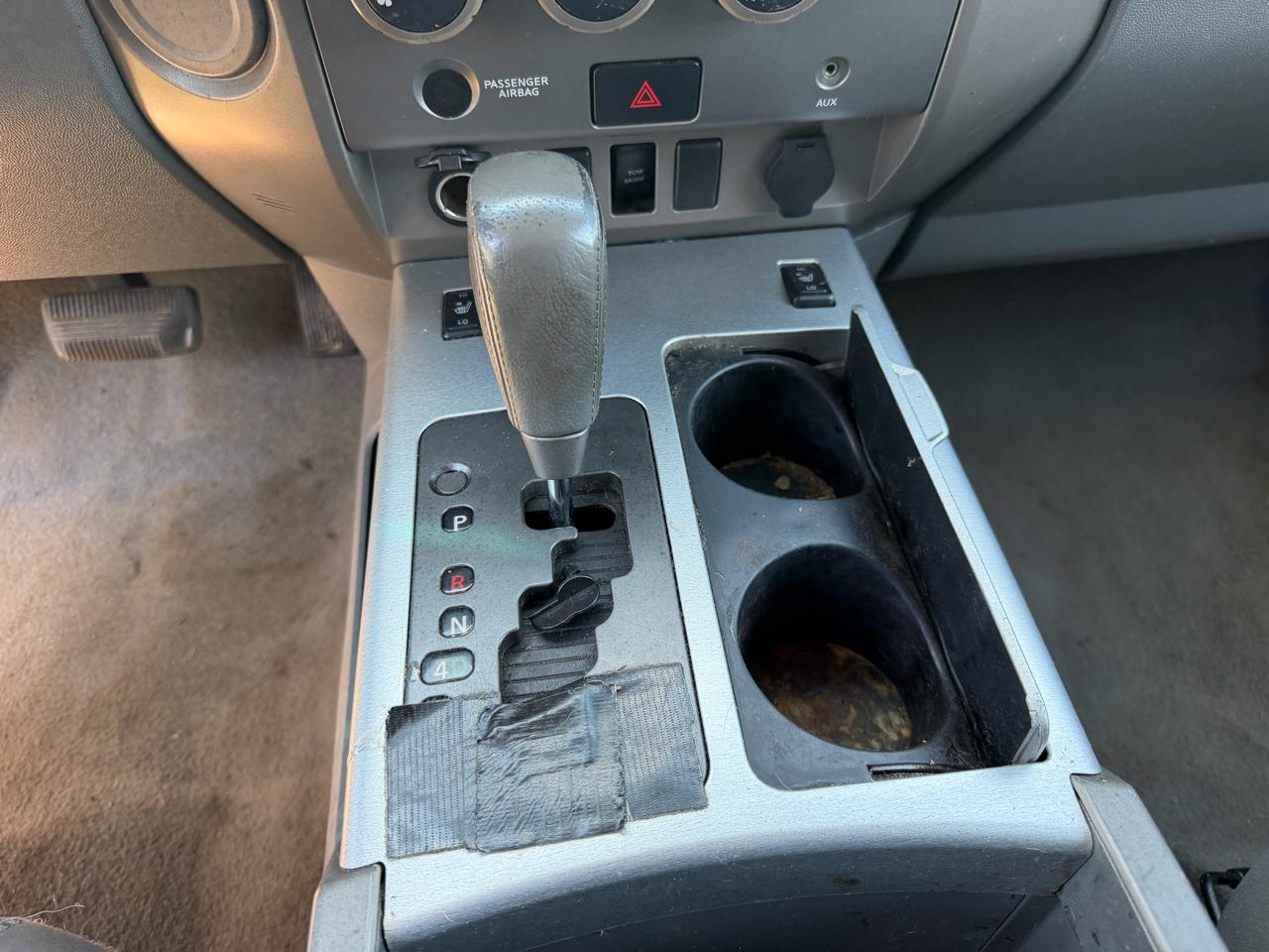 Nissan Titan XE Crew Cab 2WD 2006
