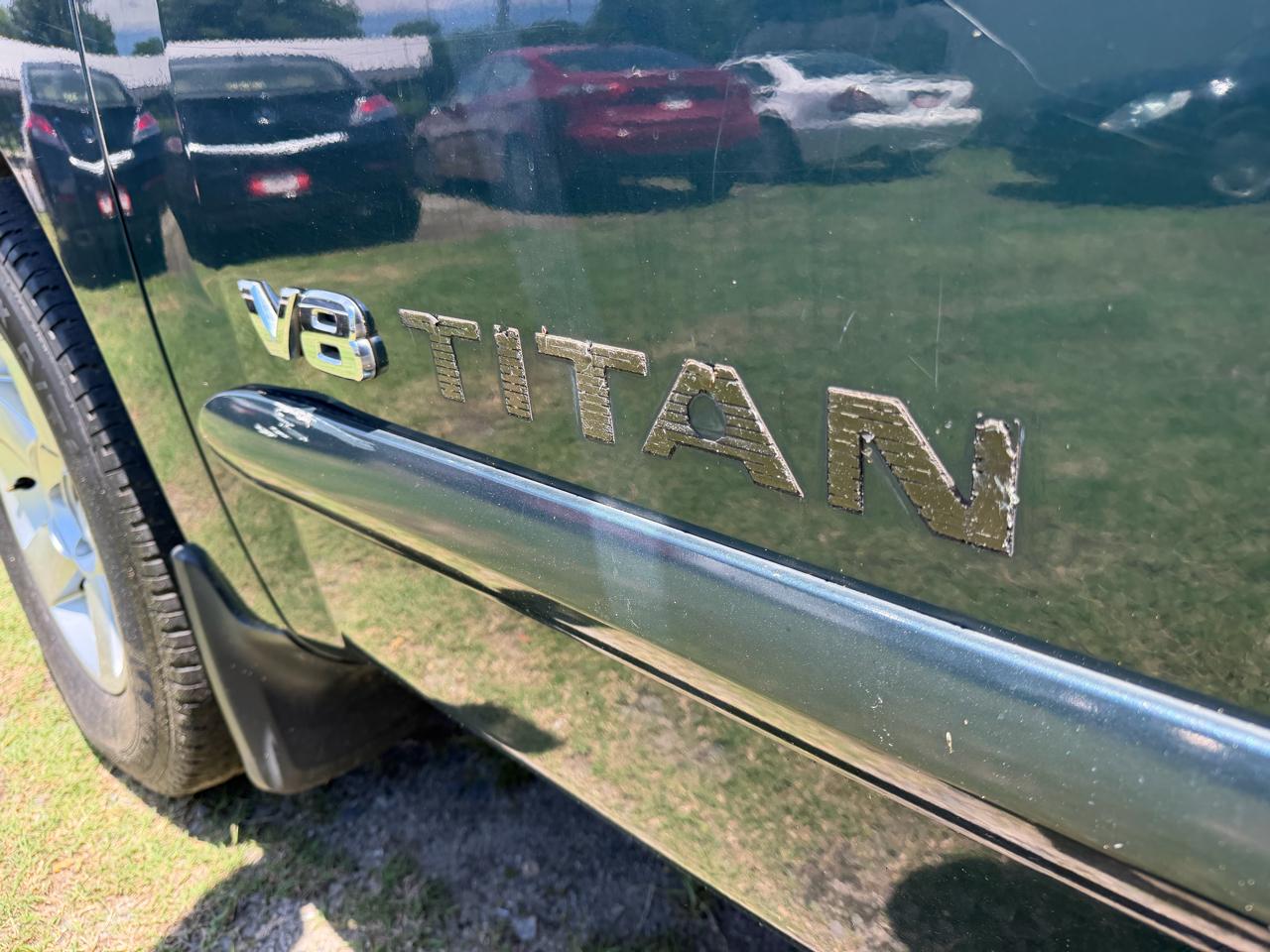 Nissan Titan XE Crew Cab 2WD 2006
