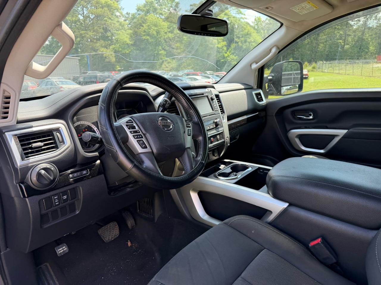 Nissan Titan XD SL Crew Cab 4WD 2018