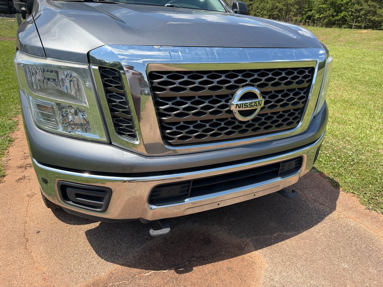 Nissan Titan XD SL Crew Cab 4WD 2018