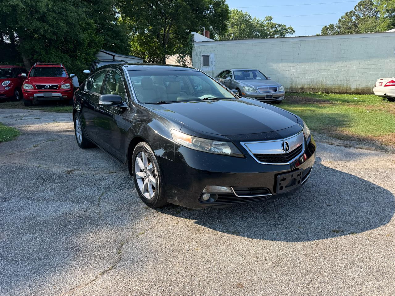 Acura TL 6-Speed AT with Tech Package and 18-In. WP 2014