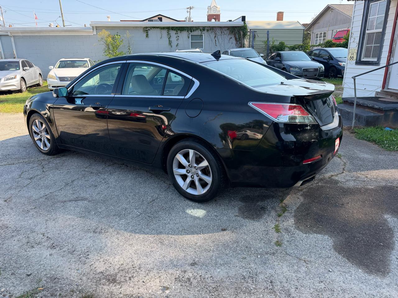 Acura TL 6-Speed AT with Tech Package and 18-In. WP 2014