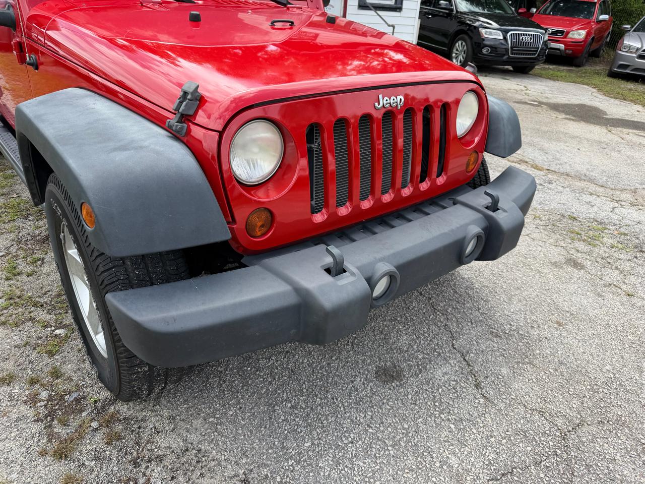 Jeep Wrangler Unlimited Sport RWD 2010