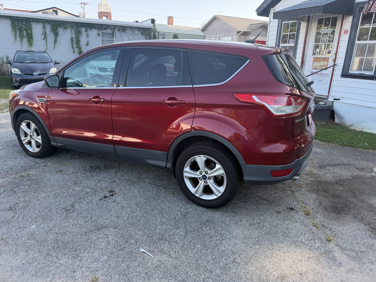 Ford Escape SE FWD 2016