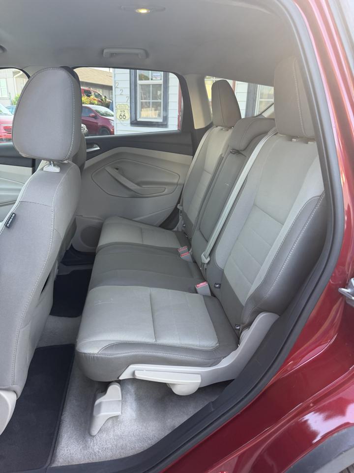Ford Escape SE FWD 2016