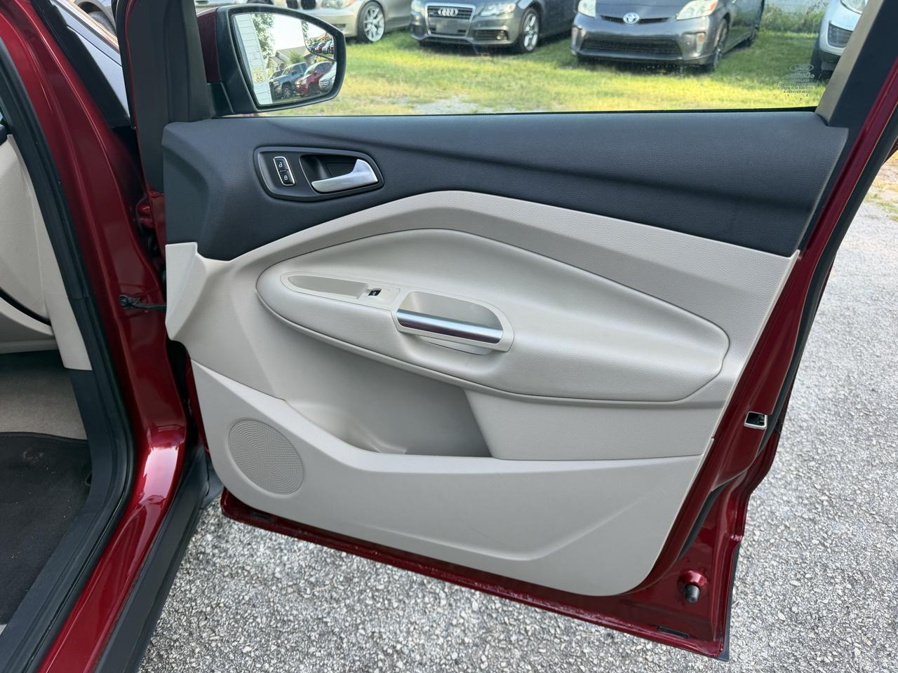 Ford Escape SE FWD 2016