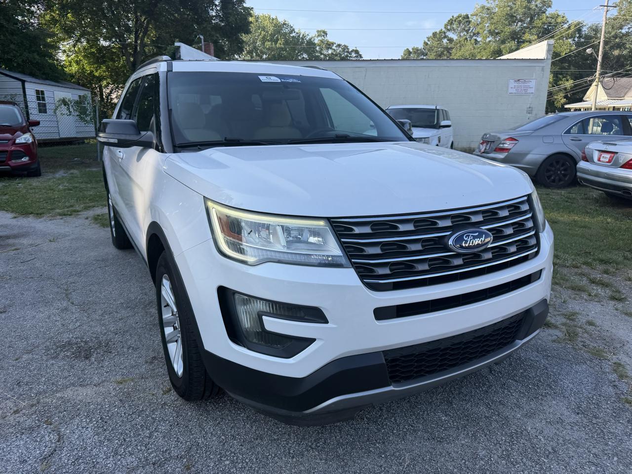 Ford Explorer XLT FWD 2016