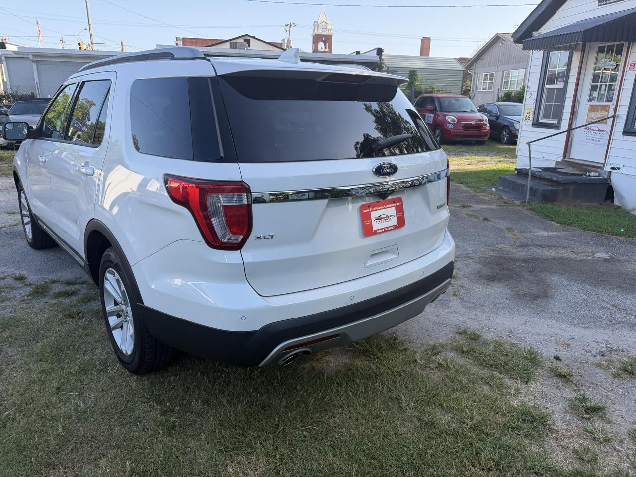 Ford Explorer XLT FWD 2016