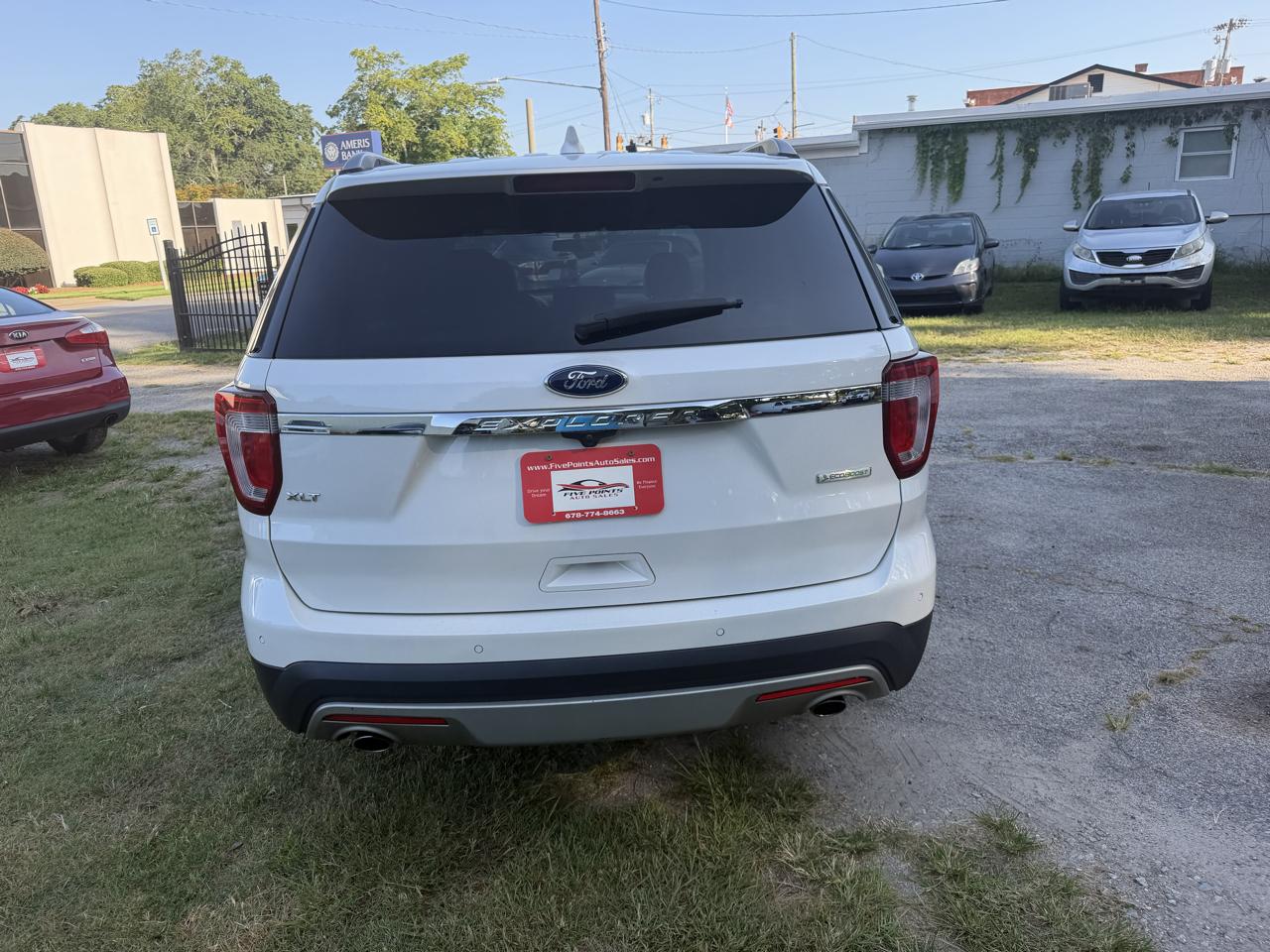 Ford Explorer XLT FWD 2016