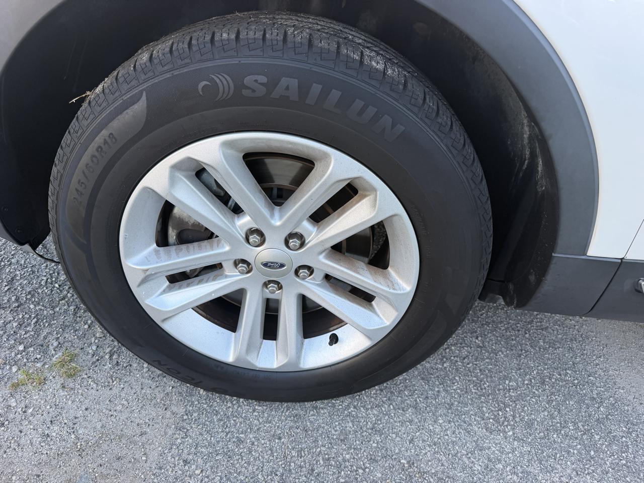 Ford Explorer XLT FWD 2016