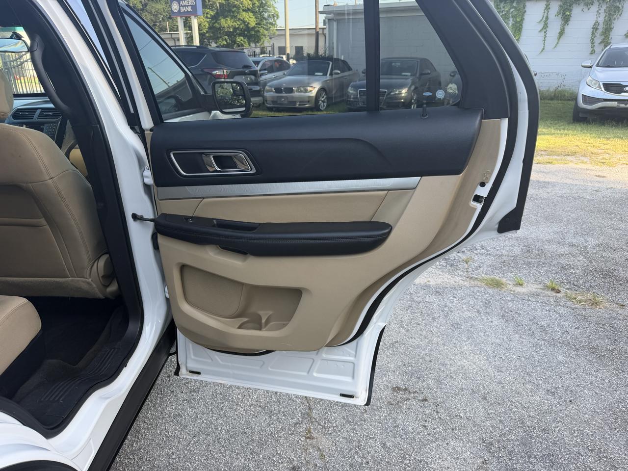 Ford Explorer XLT FWD 2016
