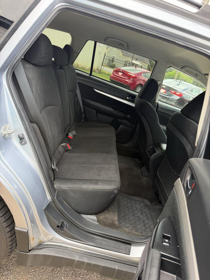 Subaru Outback 2.5i Premium 2013