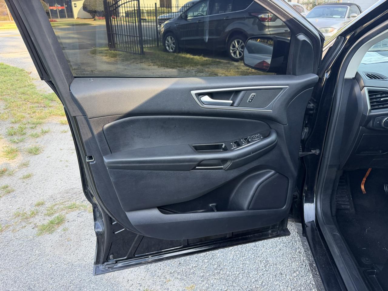 Ford Edge SEL AWD 2019