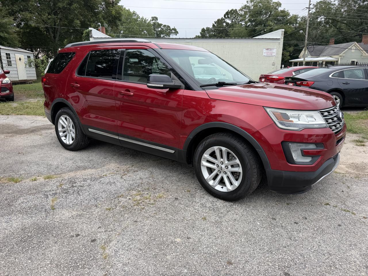 Ford Explorer XLT FWD 2016