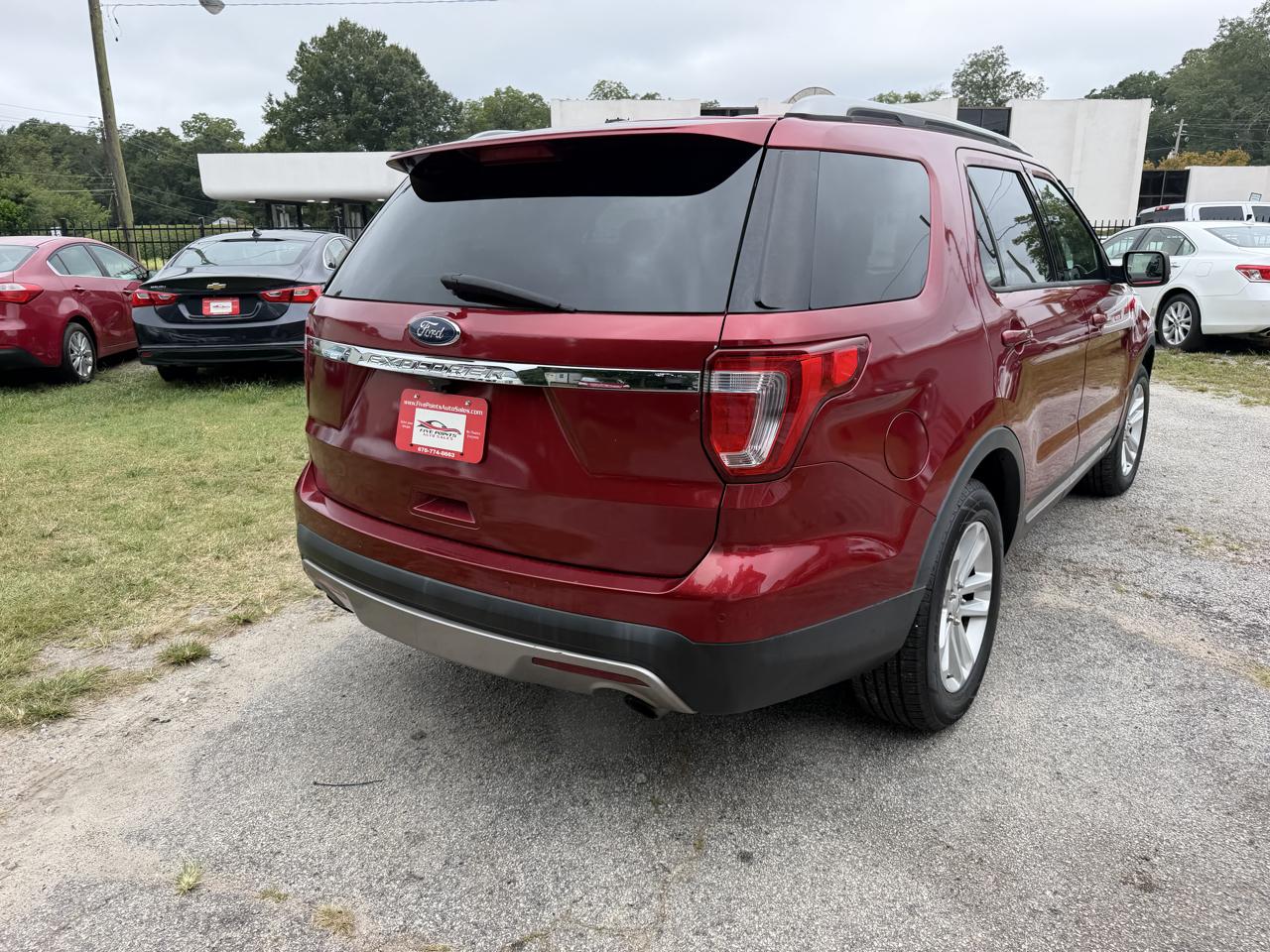 Ford Explorer XLT FWD 2016