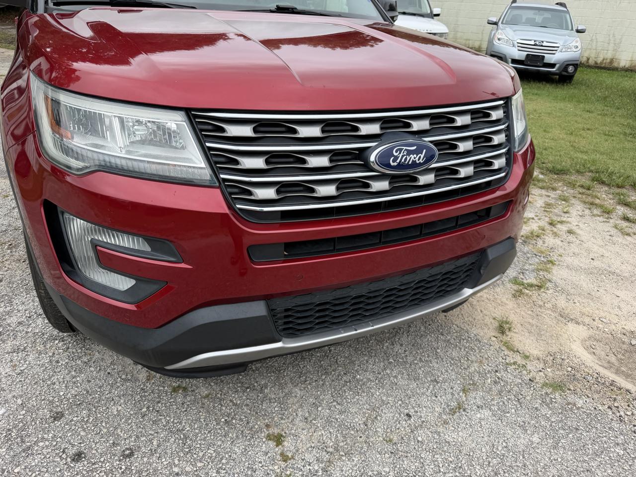Ford Explorer XLT FWD 2016