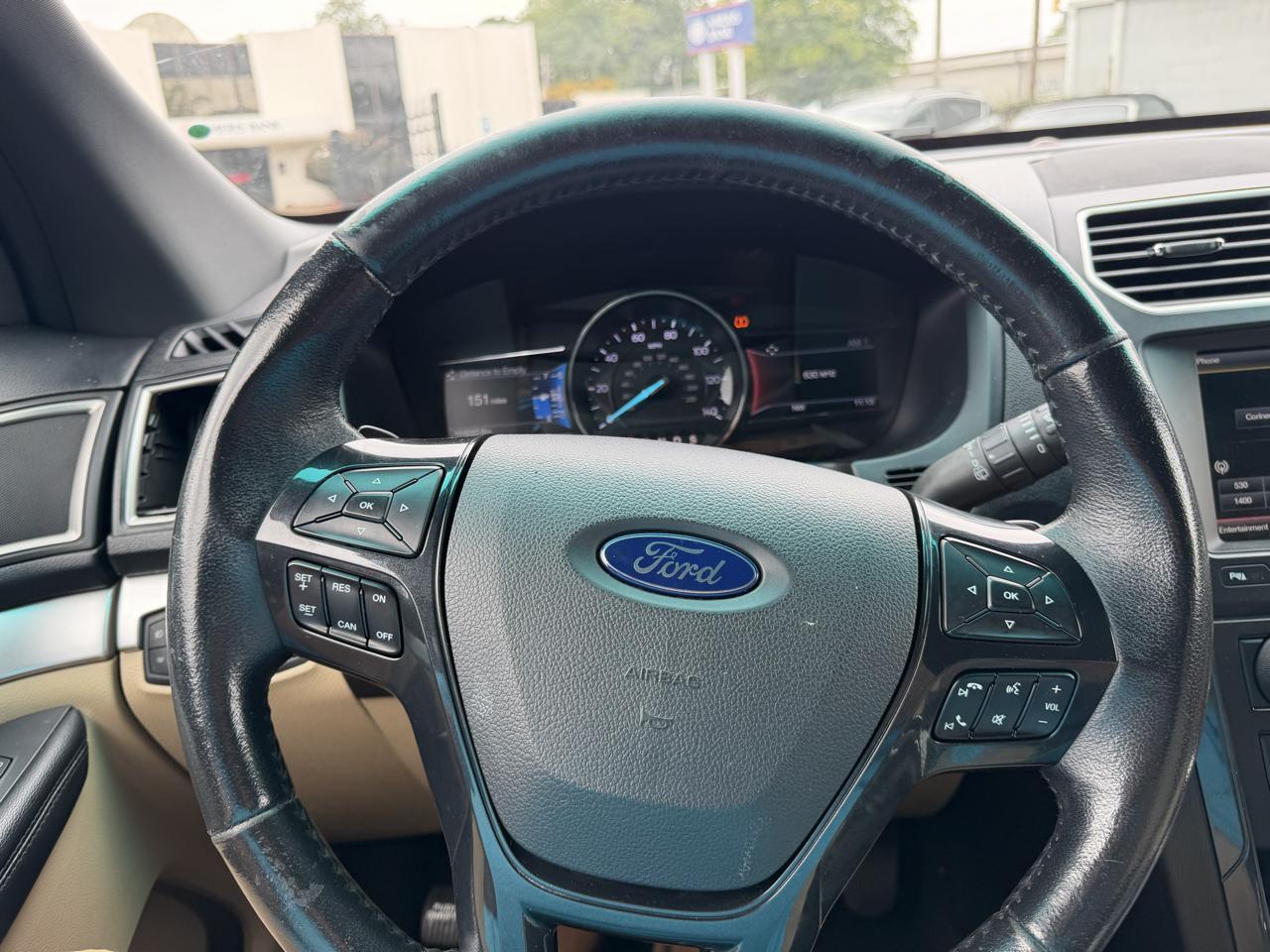 Ford Explorer XLT FWD 2016
