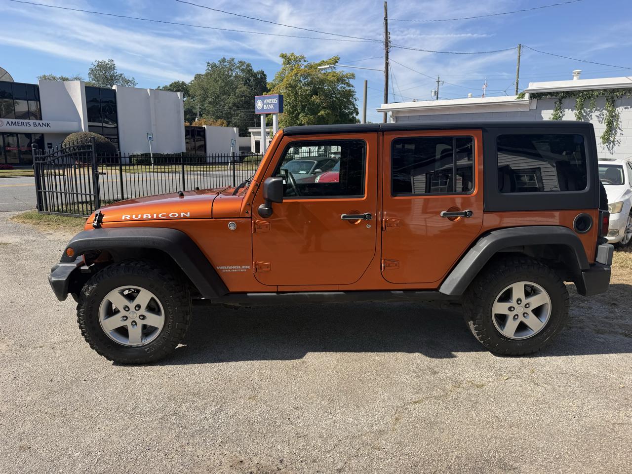 Jeep Wrangler Unlimited Rubicon 4WD 2011