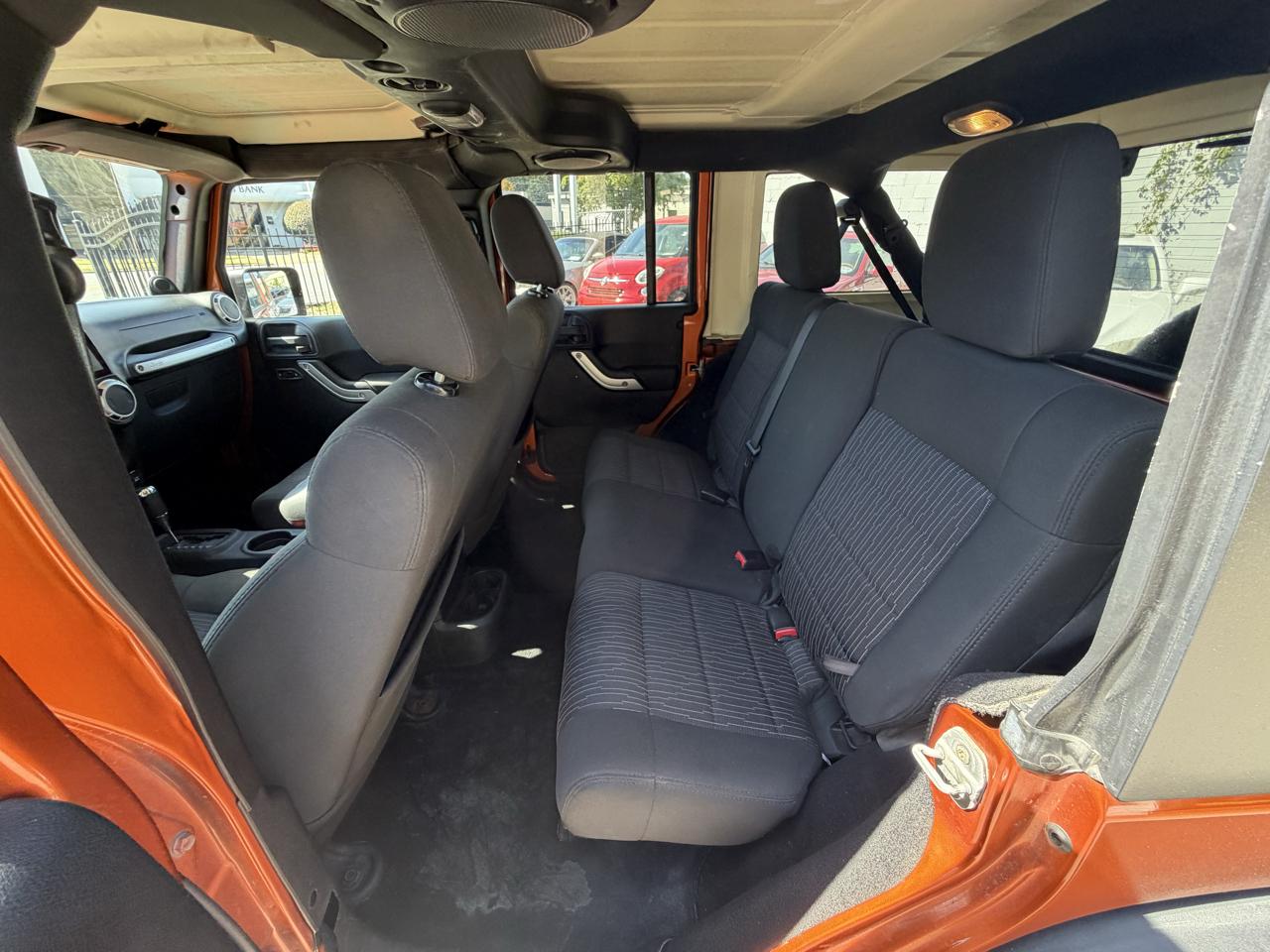 Jeep Wrangler Unlimited Rubicon 4WD 2011