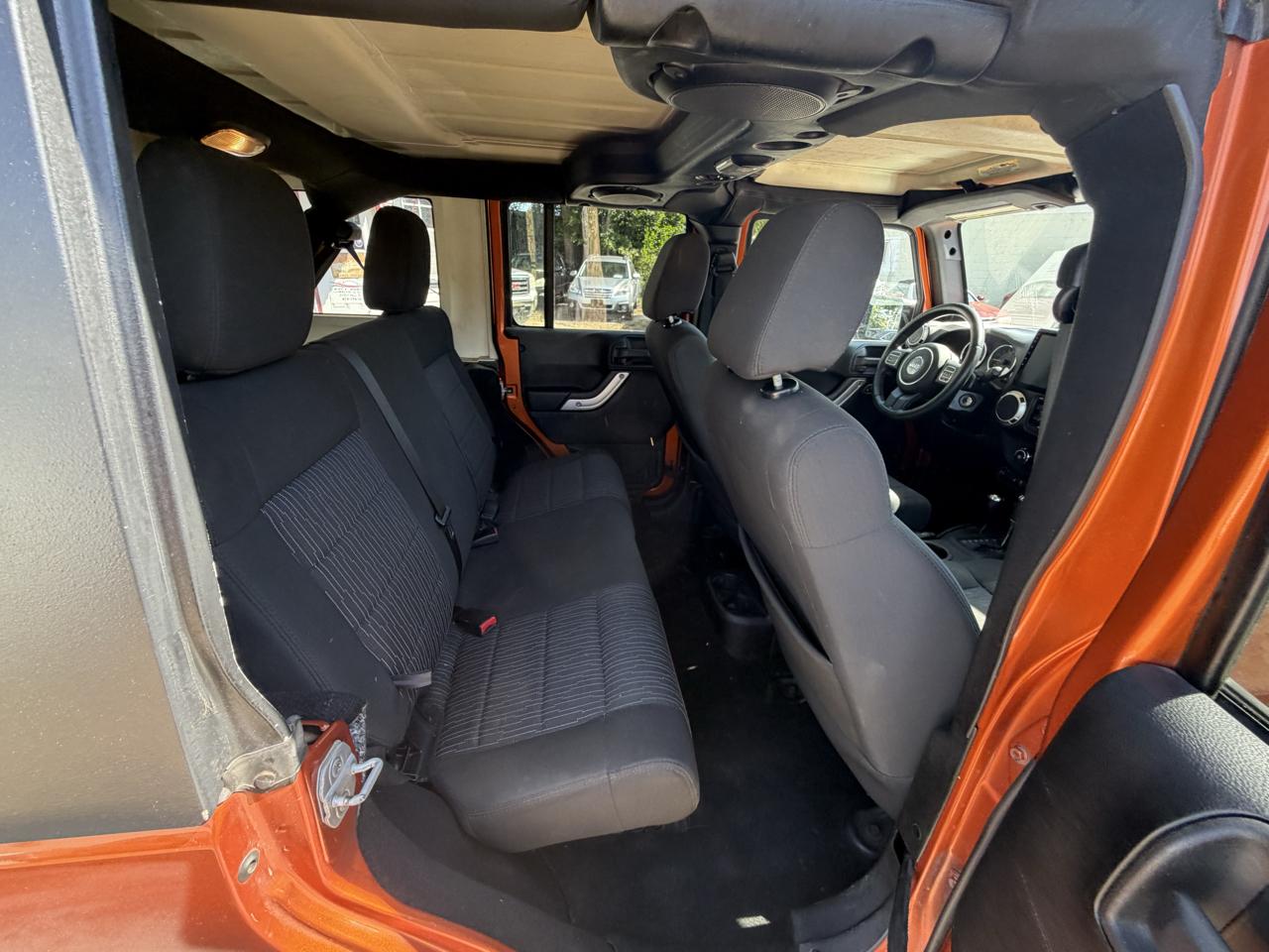 Jeep Wrangler Unlimited Rubicon 4WD 2011