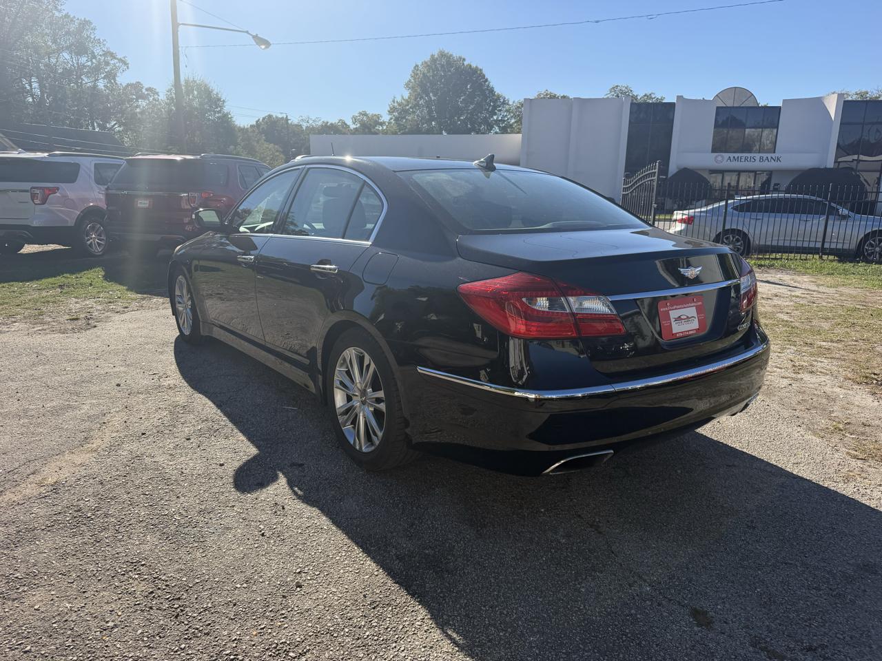 Hyundai Genesis 3.8L 2013