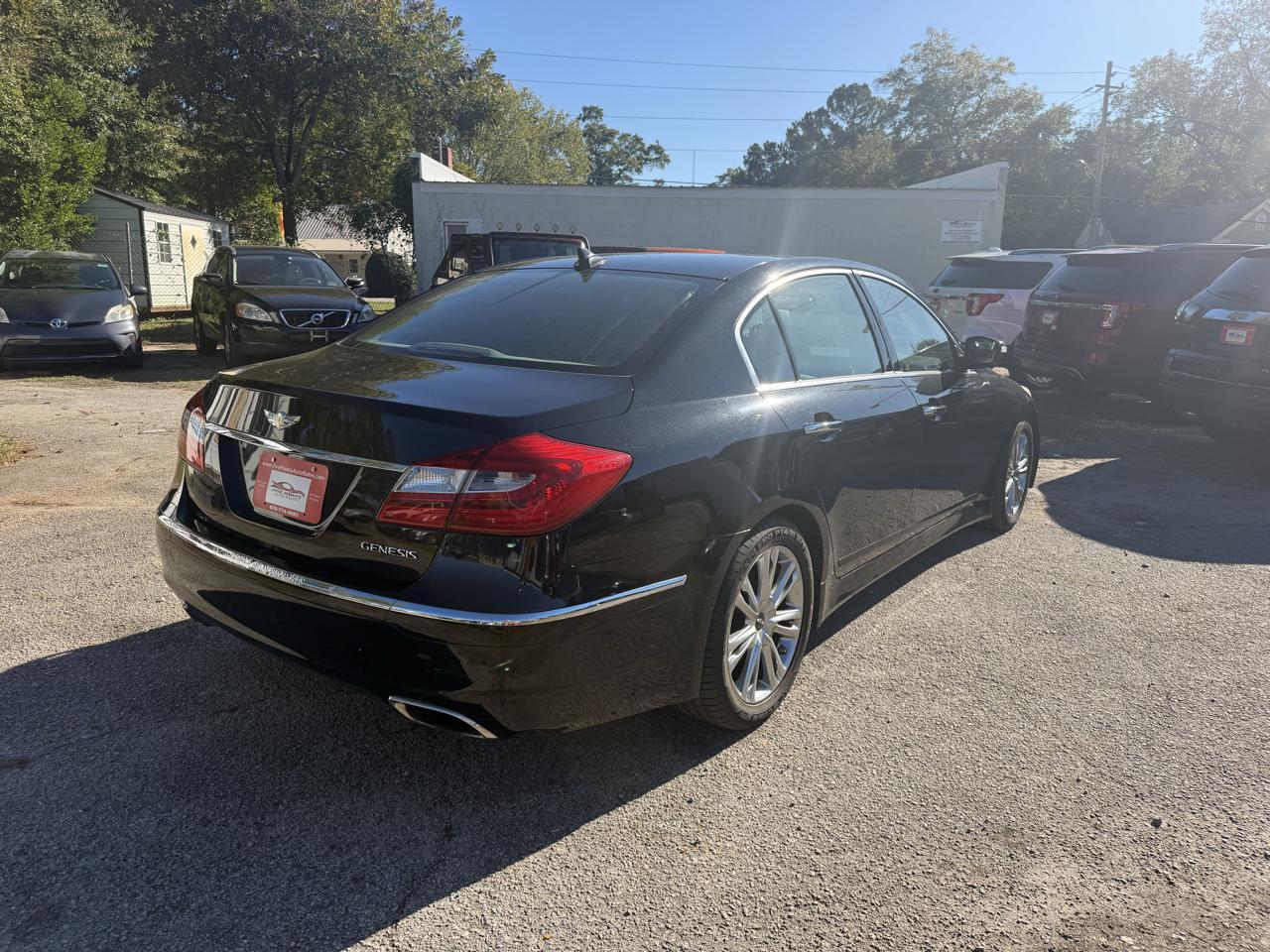 Hyundai Genesis 3.8L 2013
