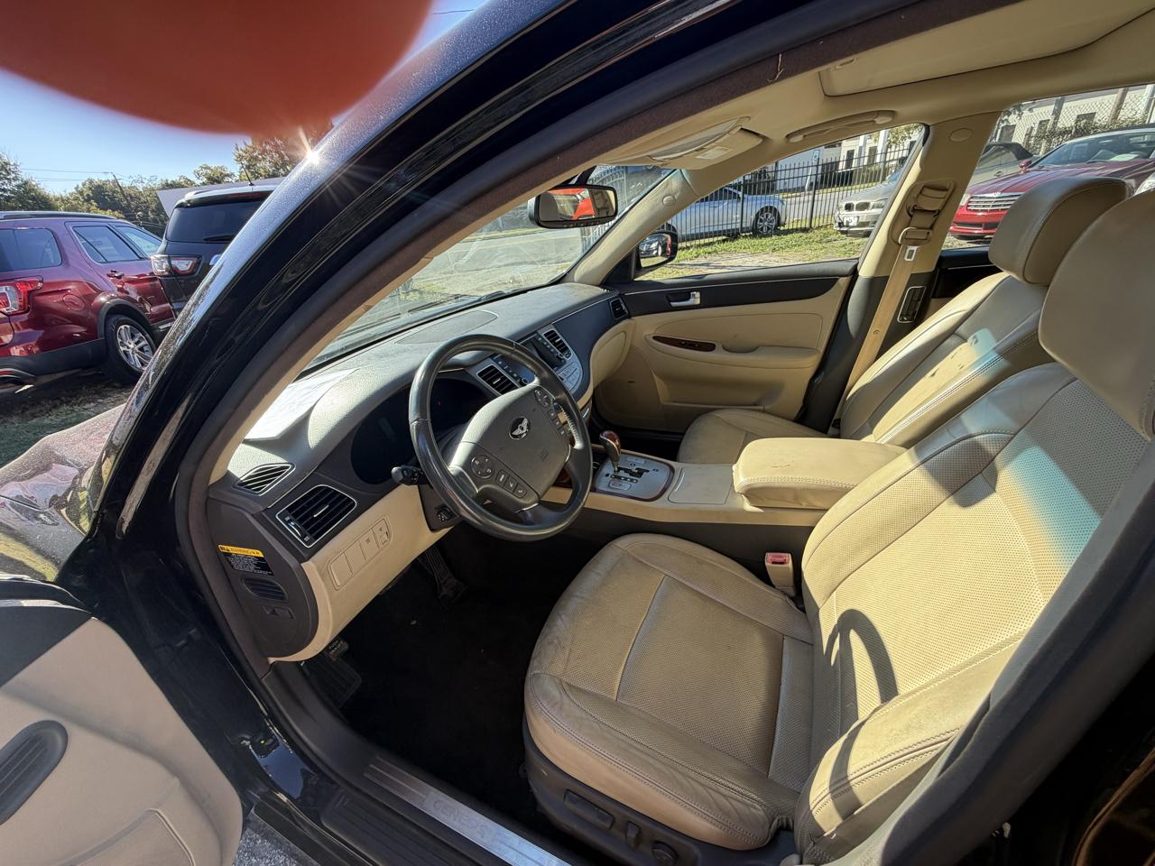 Hyundai Genesis 3.8L 2013
