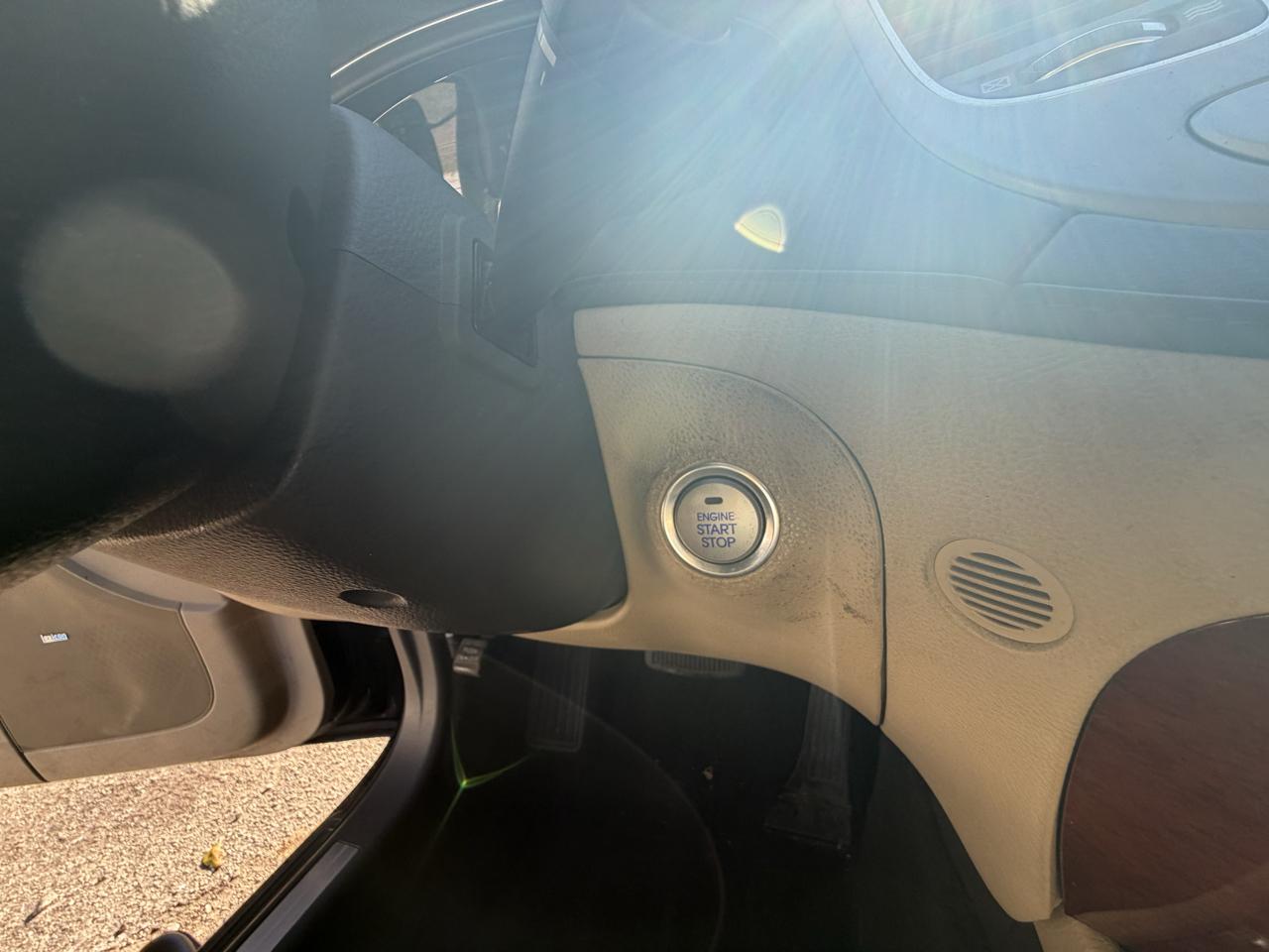 Hyundai Genesis 3.8L 2013